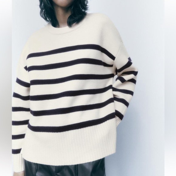 Zara - Striped Knit Sweater - Picture 3 of 7